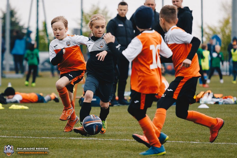 Jak przekonać dziecko do sportu?